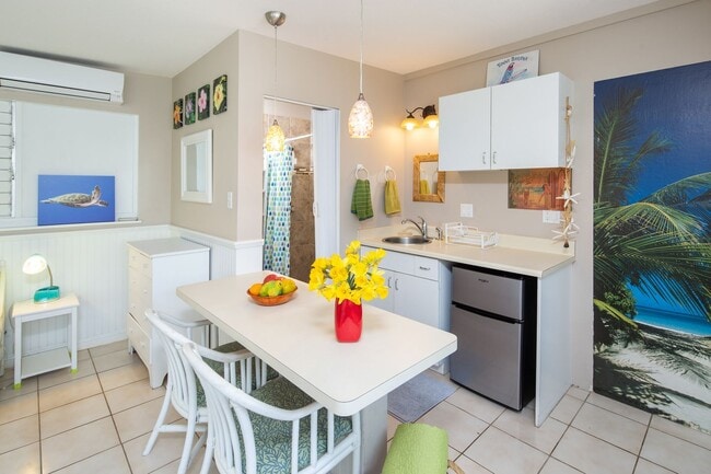 Photo - Fully furnished beach-side studio includes...