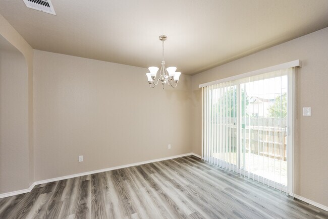 Photo - 11233 Forest Pass Ct