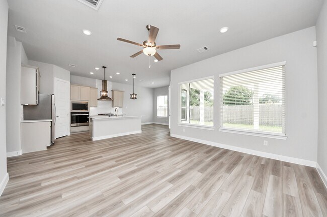 Photo - 3011 Skyrock Dr