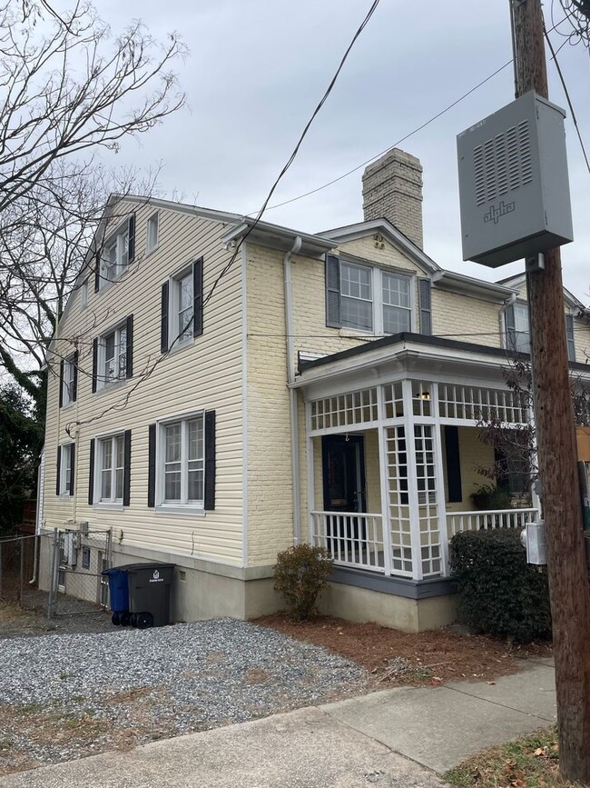 Photo - 311-313 N Spring St Unit 313 N Spring St