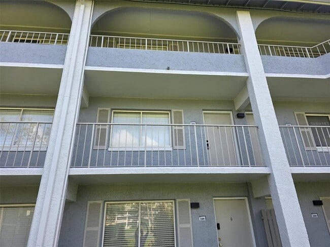 Photo - 139 Oyster Bay Cir Unit 220
