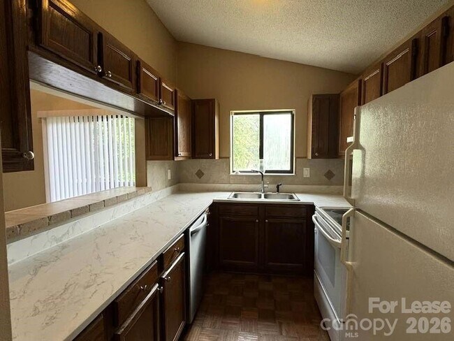 722 Mallard Head Pl