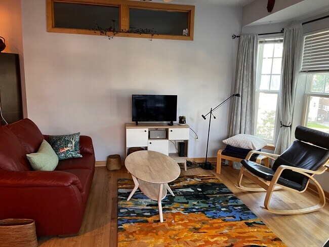 Photo - 350 W Wilson St Unidad 302