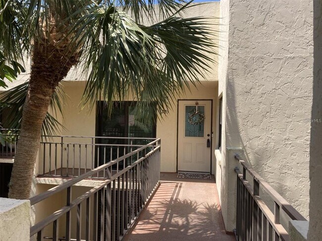 Photo - 6430 Sun Eagle Ln Unit 203