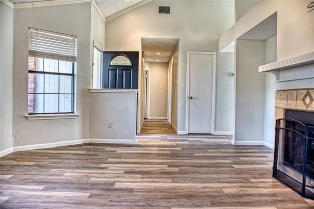 Photo - 1528 Mayflower Dr