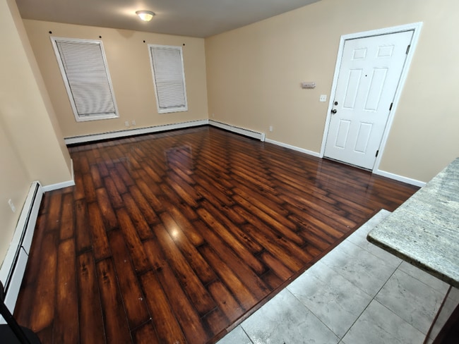 Photo - 39 Allen Pl Unit 2nd Floor