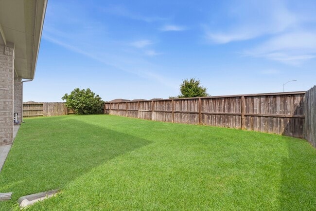 Photo - 21723 Albertine Dr