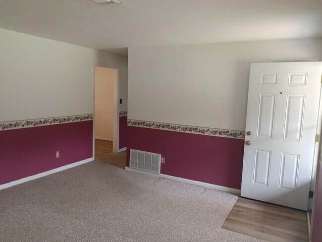 Photo - 7159 Whirlybird Ave