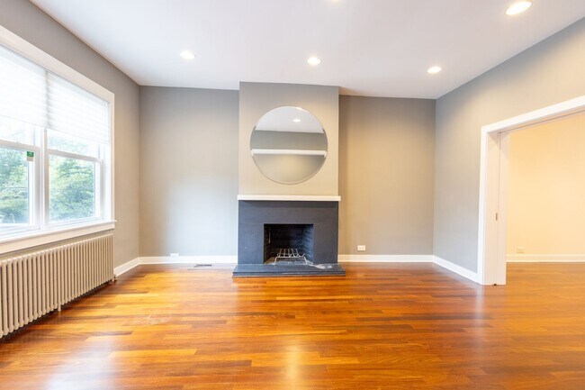 Photo - Beautiful 4 BR/3.5 BA Townhome in Cathedra...