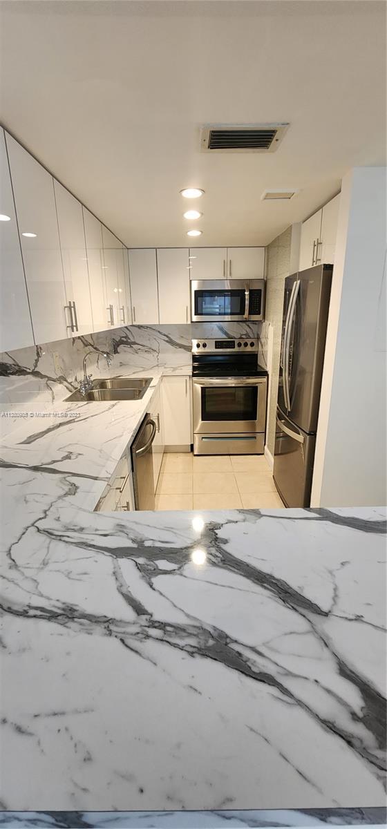 Photo - 14388 SW 96th Ln