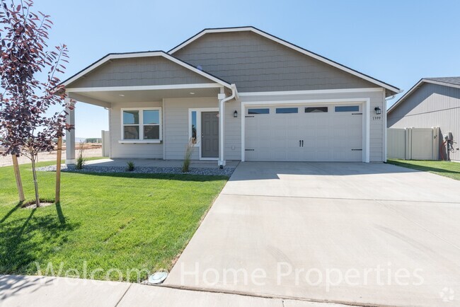Building Photo - Beautiful Home in a Secluded Neighborhood