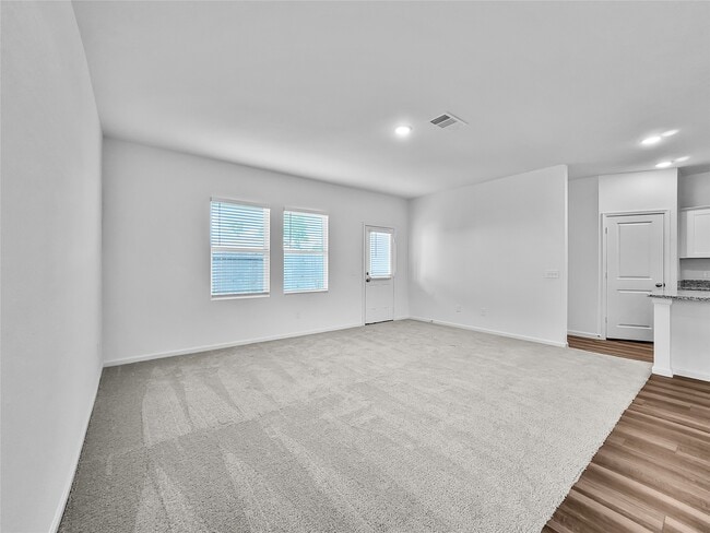 Photo - 28414 Selsdon Ct