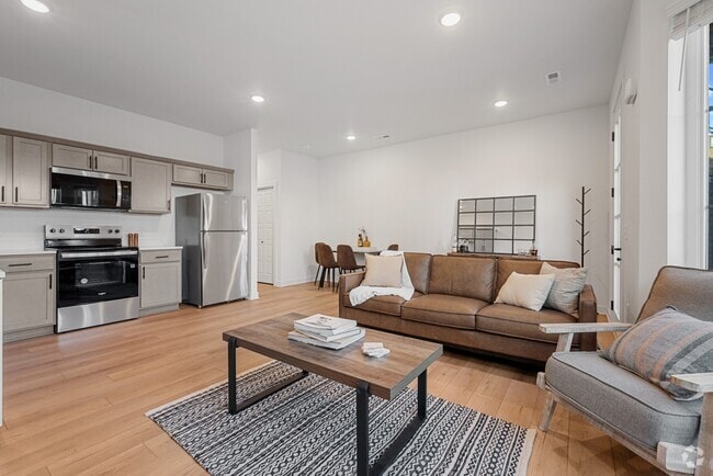 Building Photo - 1115 SW 11th St Rental