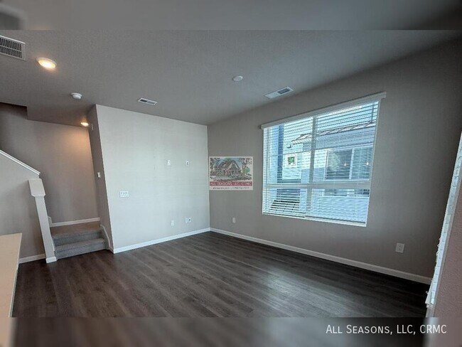 Photo - 10648 Eulcase Hts