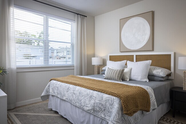 Broadstone Amarra apartments — community photo