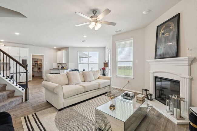 Photo - 8982 Delway Dr