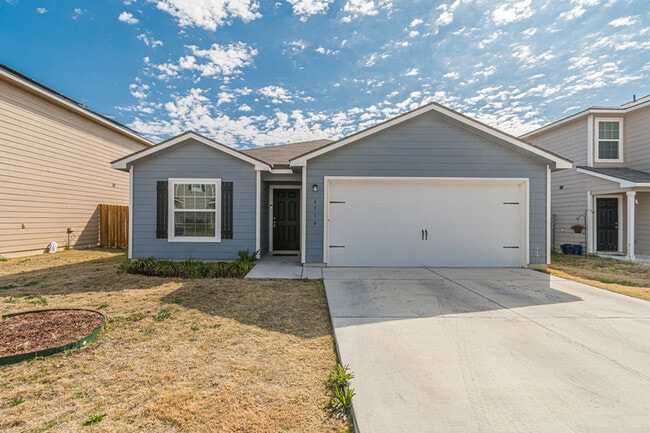 Photo - 6514 Chevler Pass