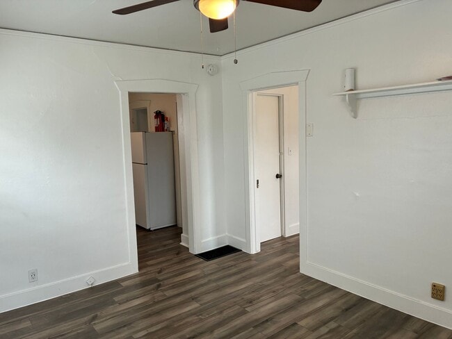 Photo - 117-119 18th Ave S Unidad 119 18th Ave S