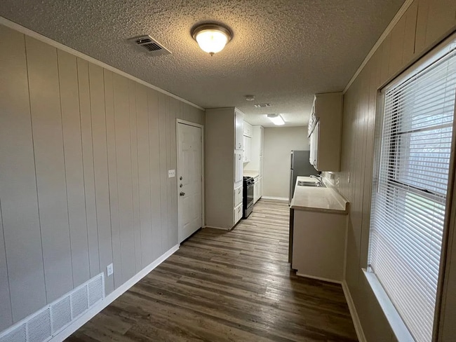 Photo - Charming 3-Bed, 2-Bath Home in Saginaw with Garage