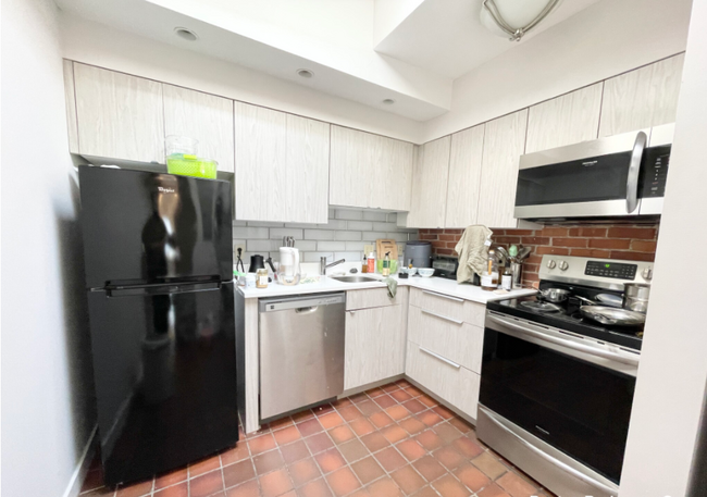 Photo - 71 Gainsborough St Condo Unit 301