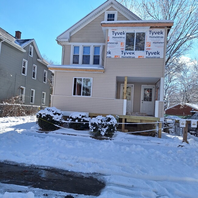 Building Photo - 67 Clayton St Unit 67 Clayton St