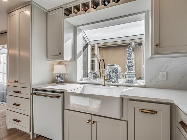 Photo - 6500 N Grand Blvd Unit 125