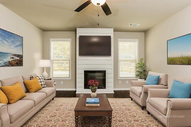 Photo - 1111 Spring Marsh Ct NE