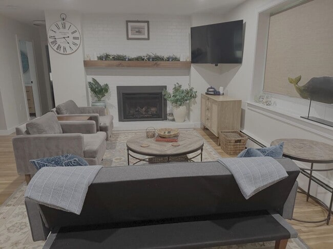 40 Elwyn Rd