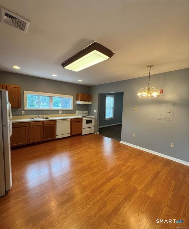 Photo - 174 Jordan Ave Unit 2