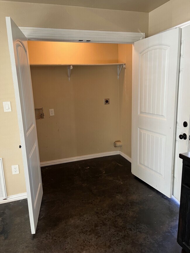 430 W 4th St Rental For Rent in Ada, OK