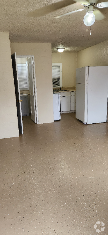 Building Photo - 2209 Lanier St Unit 2 Rental