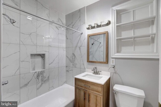 Photo - 1426 12th St NW Unit 3