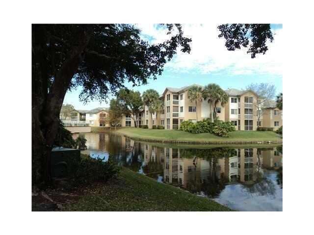 Photo - 9901 Westview Dr Unit 314