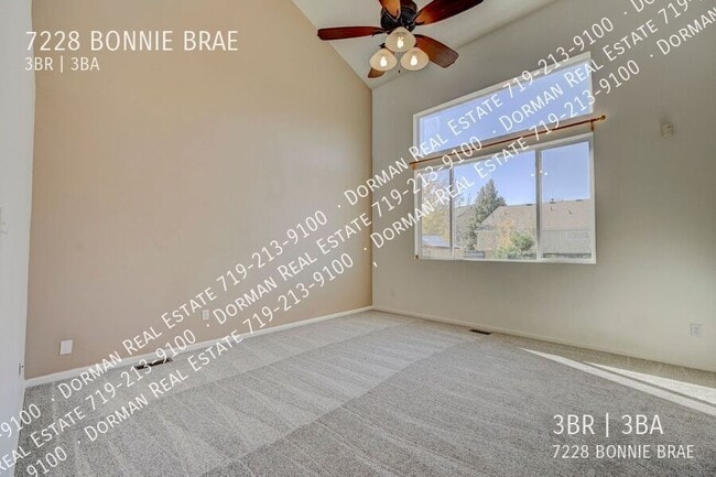 Photo - 7228 Bonnie Brae Ln