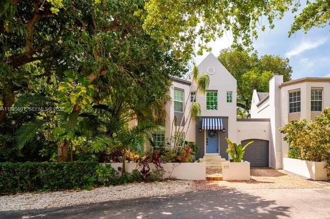 Photo - 2952 Peachy St