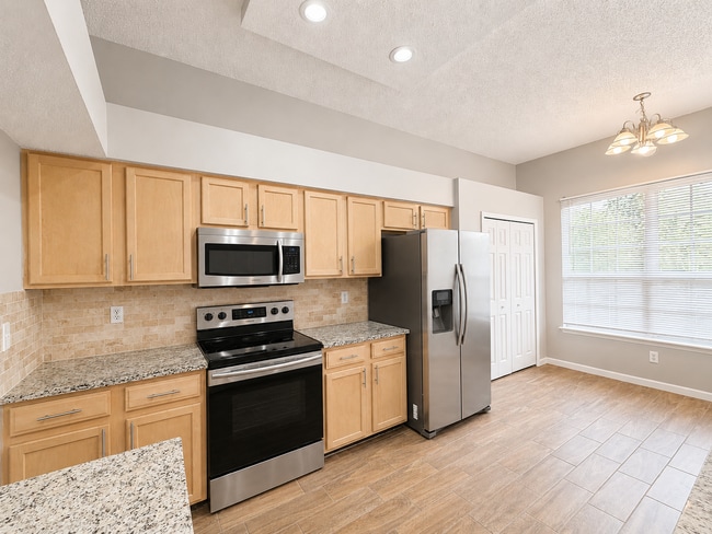 Photo - Bright and spacious home with an open and comfortable floor plan.