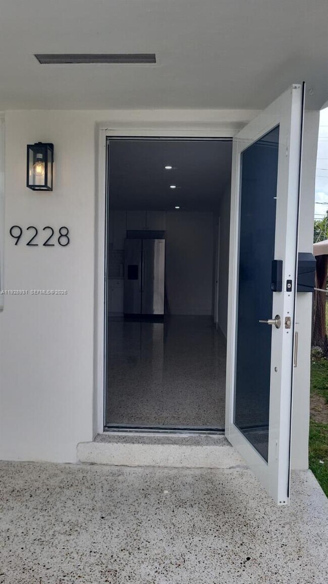 Photo - 9228 SW 37th St Unit 9228