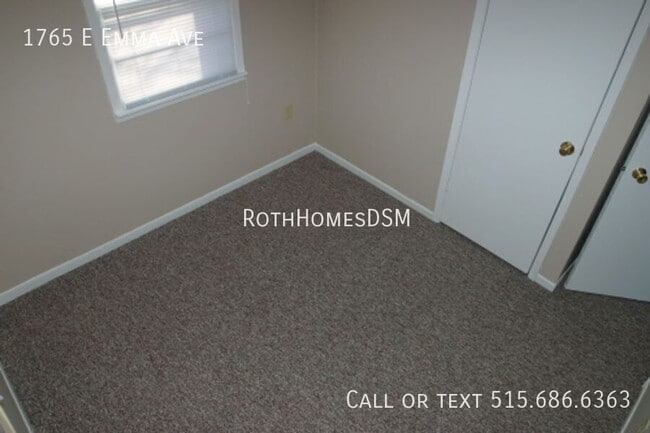 Photo - 1765 E Emma Ave