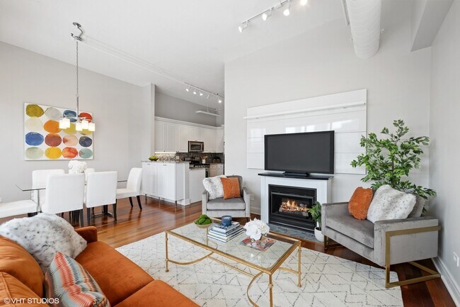 Photo - 950 W Monroe St Unit 901