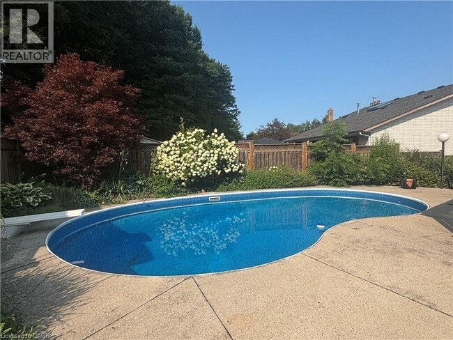 Photo - 4 Sunhaven Ct