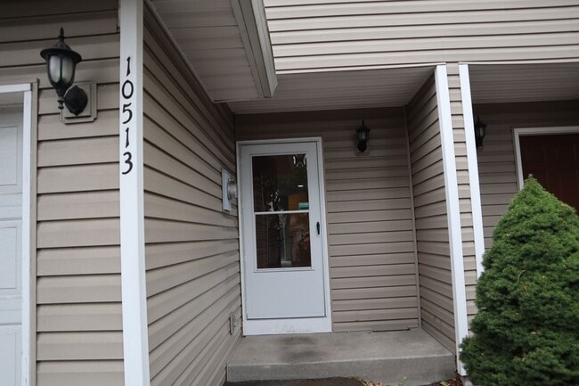 Photo - 10513 NE 63rd St