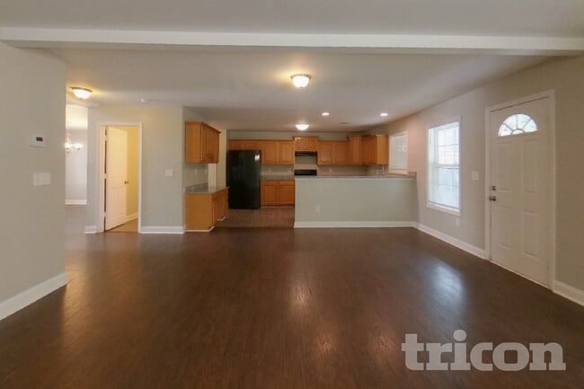 Photo - 227 Long Dr