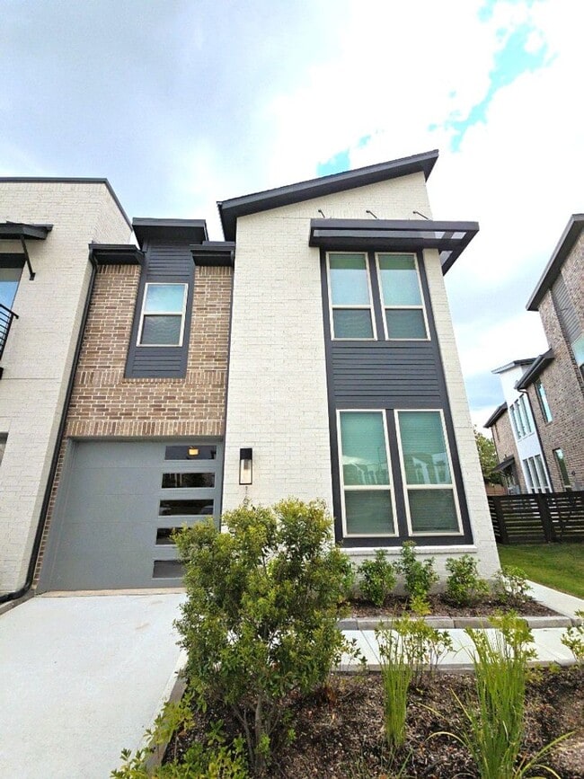 Building Photo - 16518 Amber Patina Ln Rental