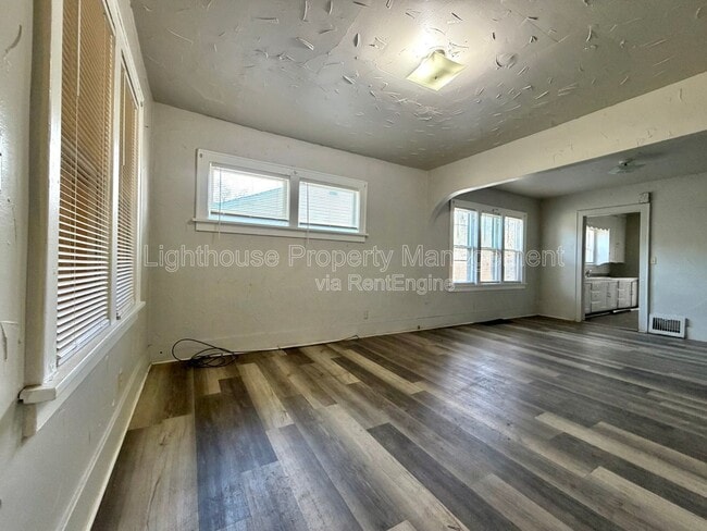 Photo - 232 E Lincoln Ave