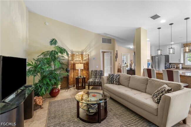 Photo - 15382 Queen Angel Way