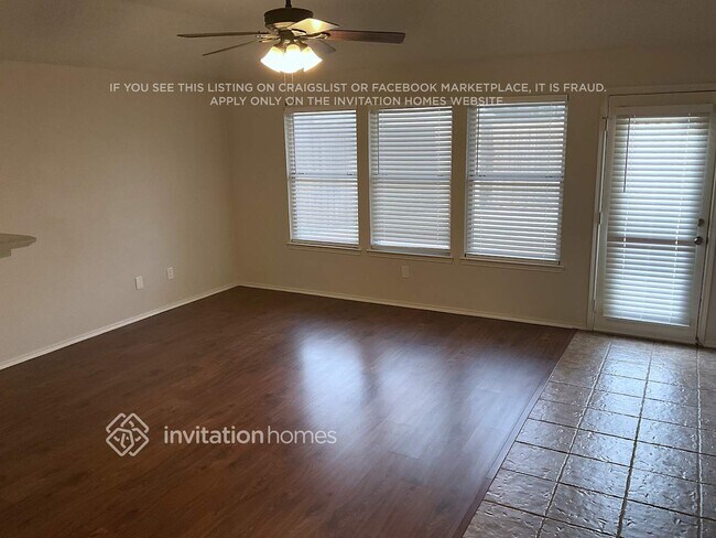 Photo - 1405 Country Ln