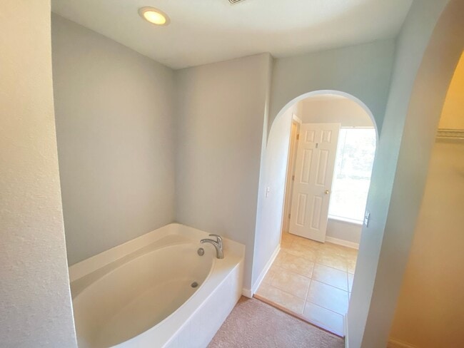 Photo - 14138 Econ Woods Ln