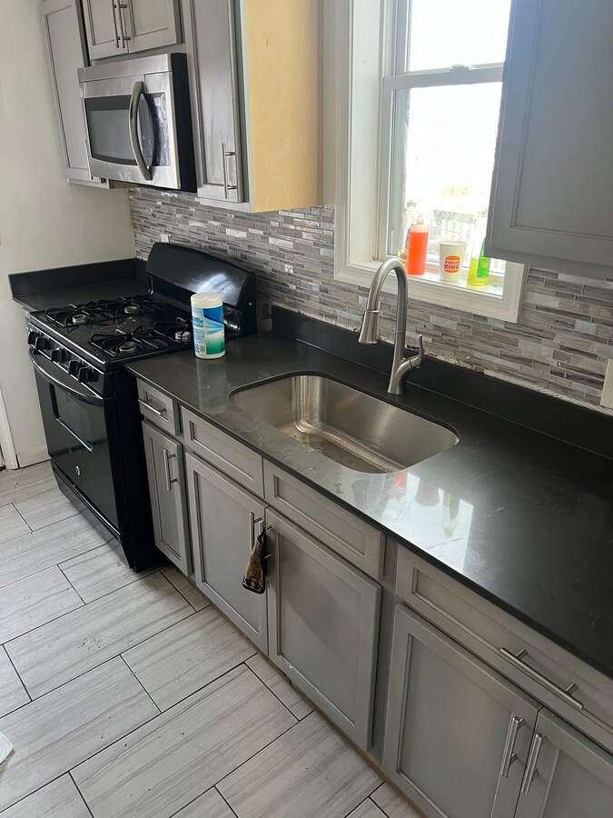 Photo - 525 Normandy Ave
