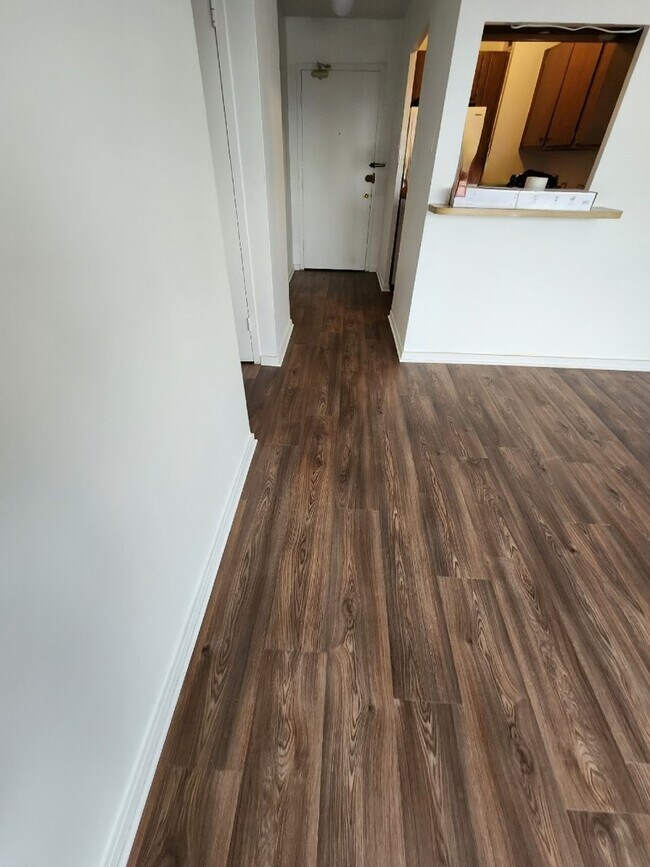 Photo - 2909 N Sheridan Rd Unidad 1405