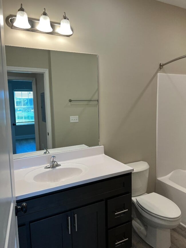 Photo - Hillview Commons